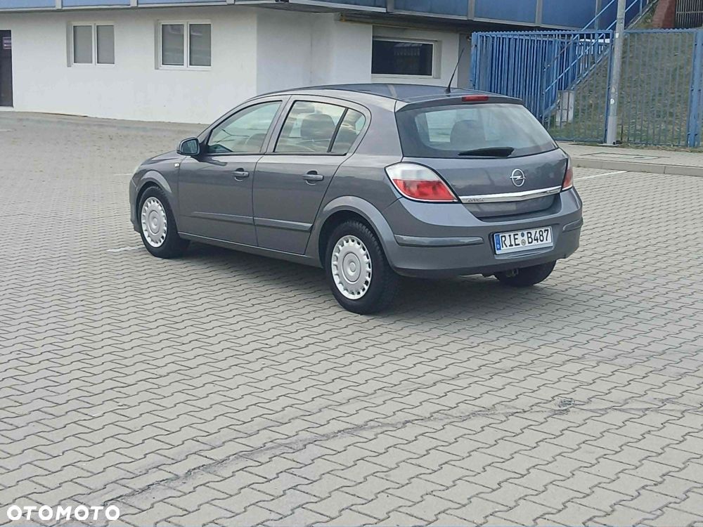 Opel Astra 1.6 - 4