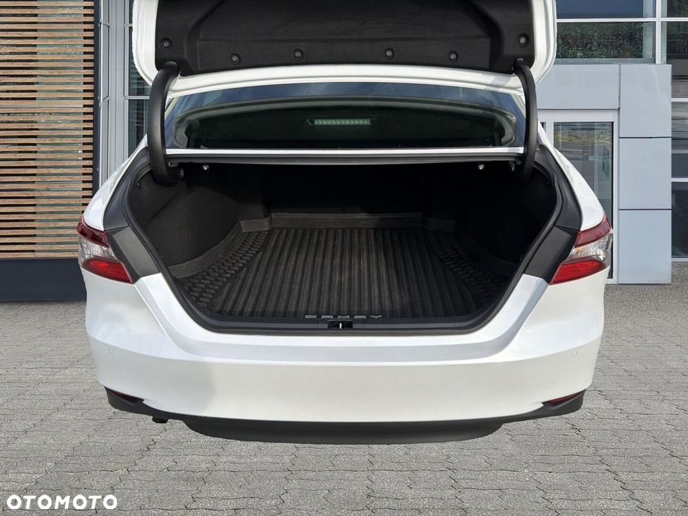 Toyota Camry 2023