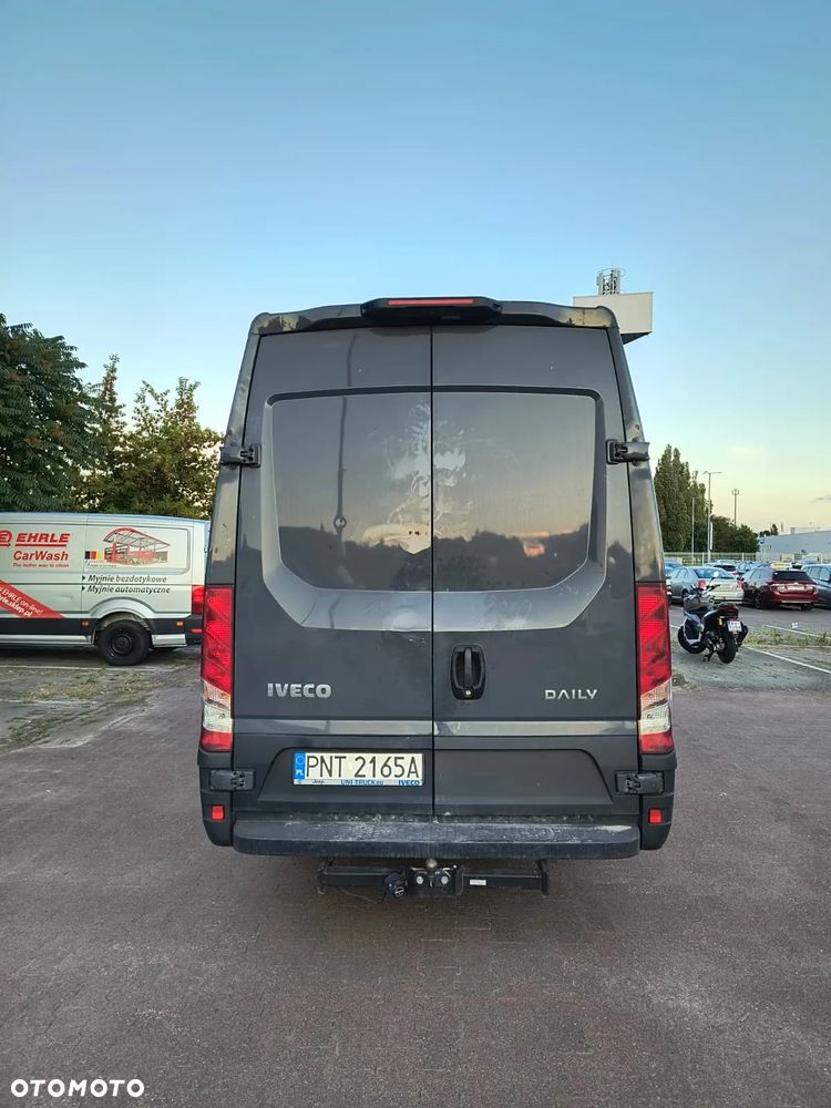 Iveco Daily 35S18 (Automat, 180km) - 4