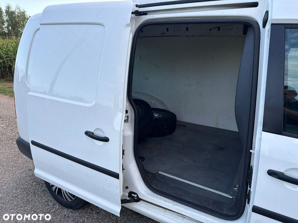Volkswagen Caddy - 23