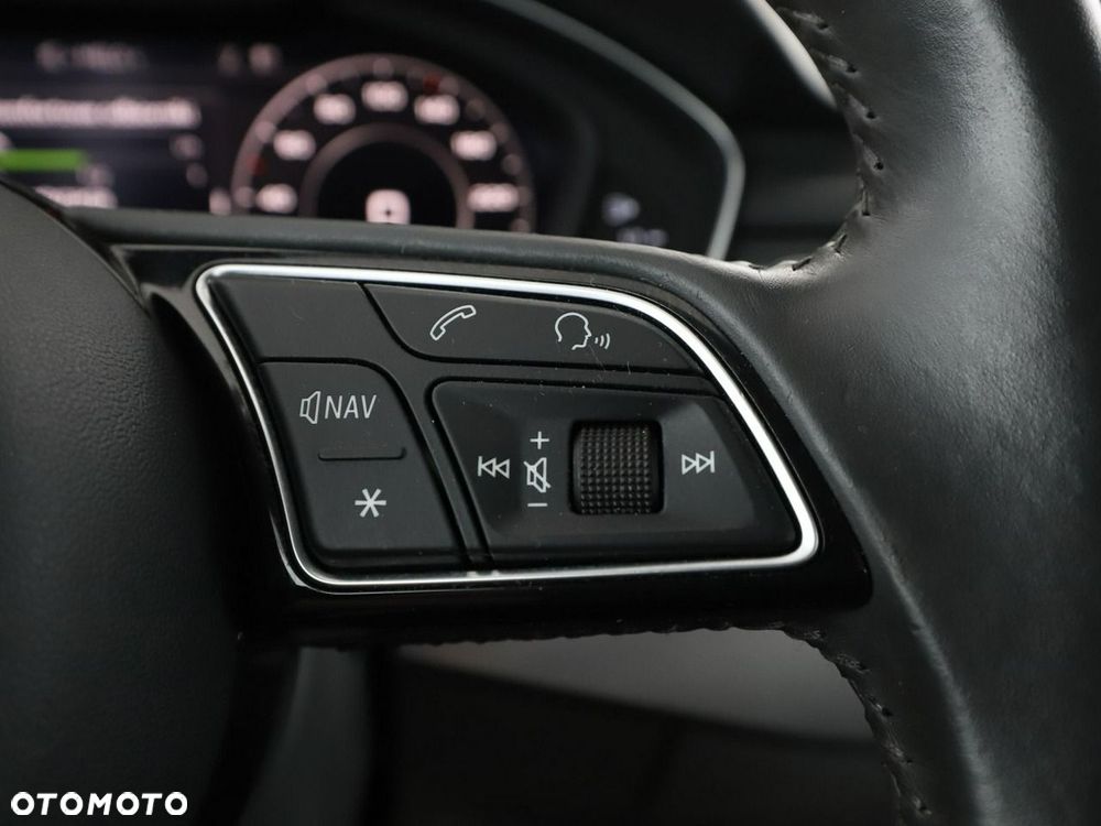 Audi A5 Sportback 40 TFSI S tronic design - 33