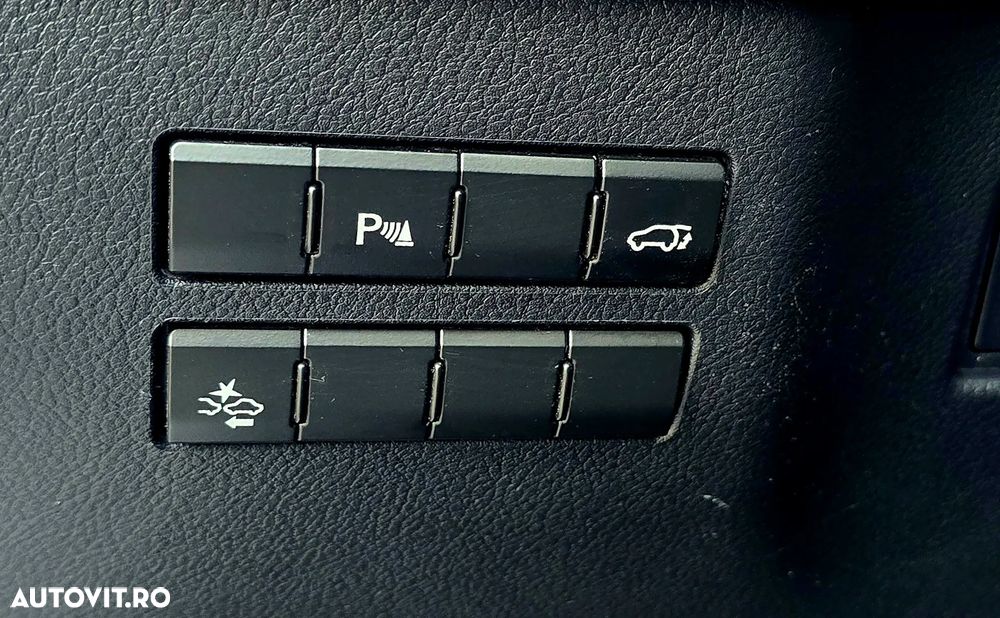 Lexus Seria NX 300h E-FOUR F SPORT - 27