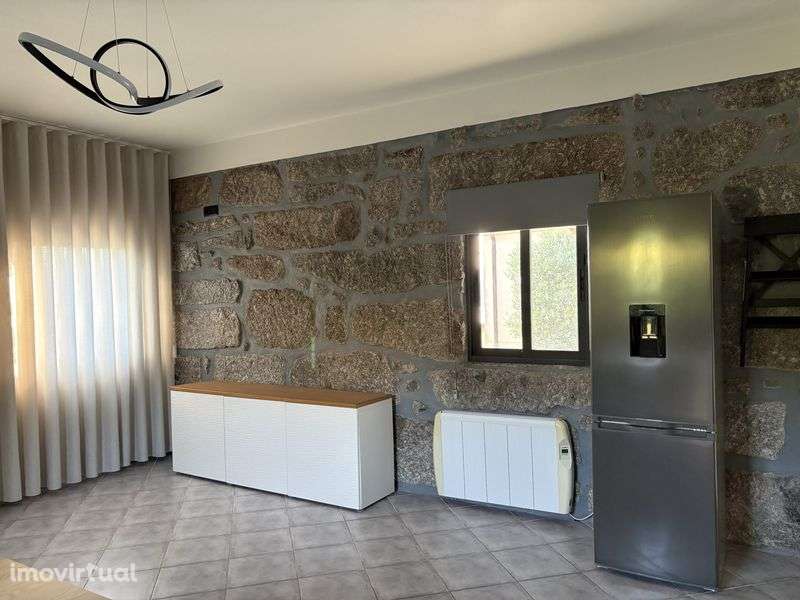 Moradia T3 para arrendamento em Irivo, Penafiel - Grande imagem: 2/12