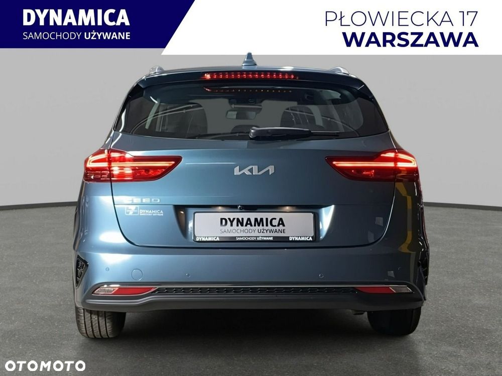 Kia Ceed - 7