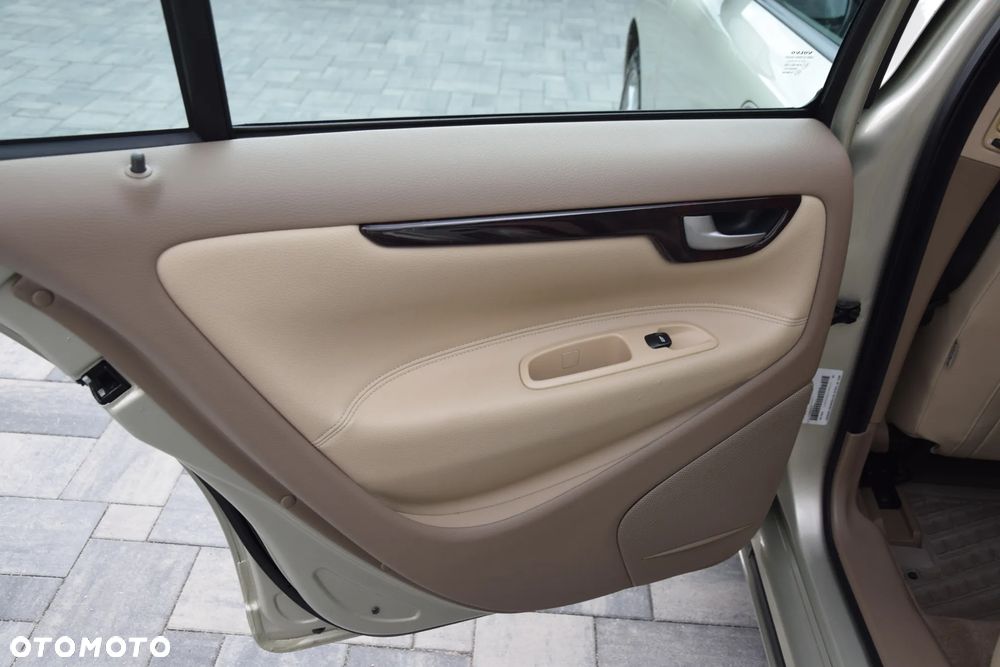 Volvo S60 - 19