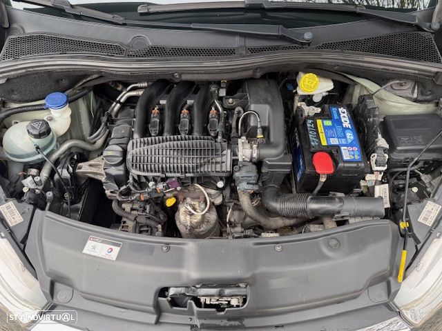 Peugeot 208 1.2 PureTech Style - 11