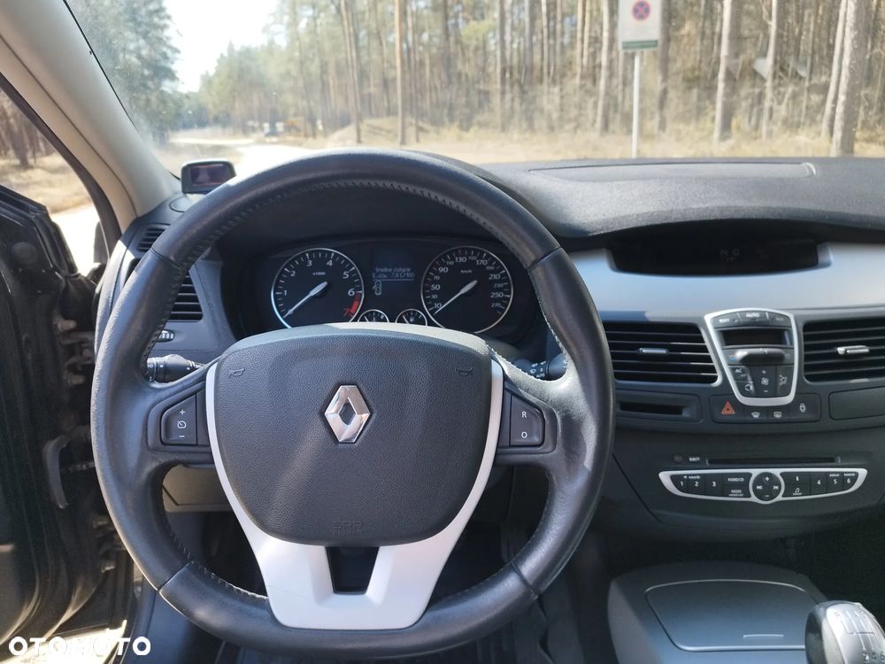 Renault Laguna 2.0 Expression - 12