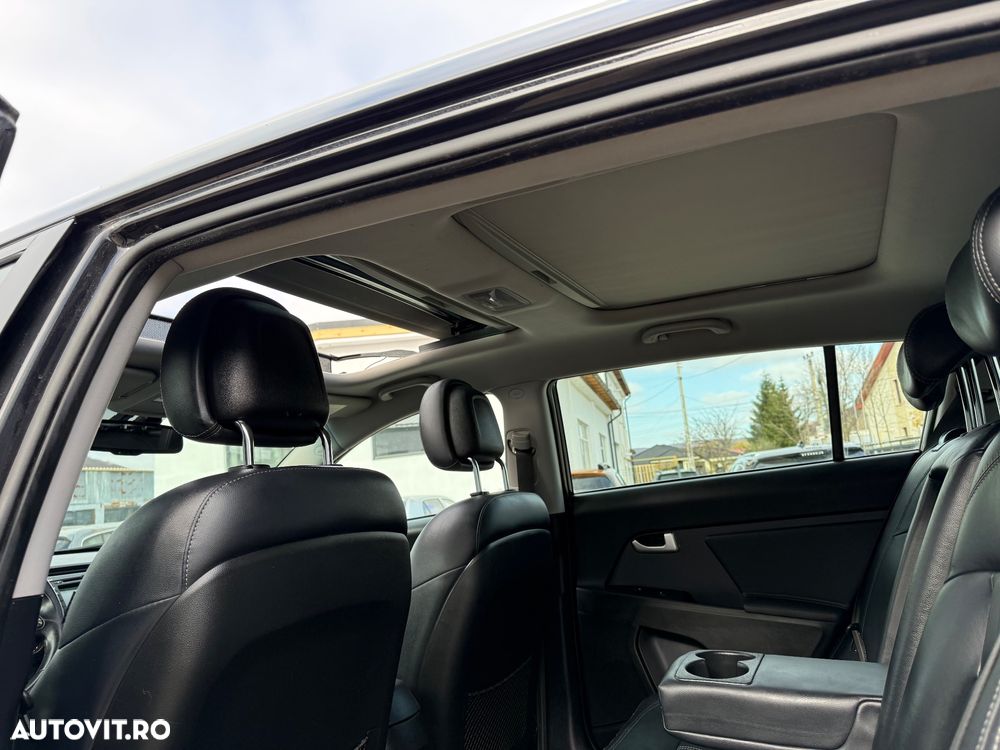 Kia Sportage 1.7 CRDI 2WD Attract - 12