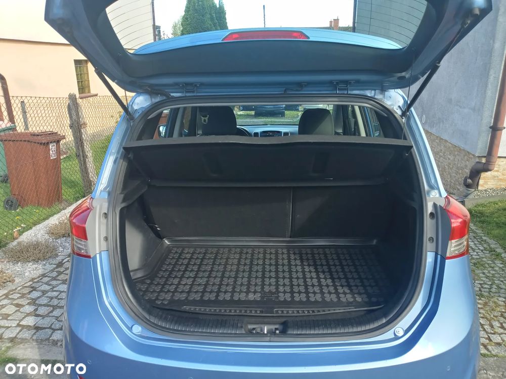 Hyundai ix20 1.6 CRDi UEFA EURO 2012 Edition - 6