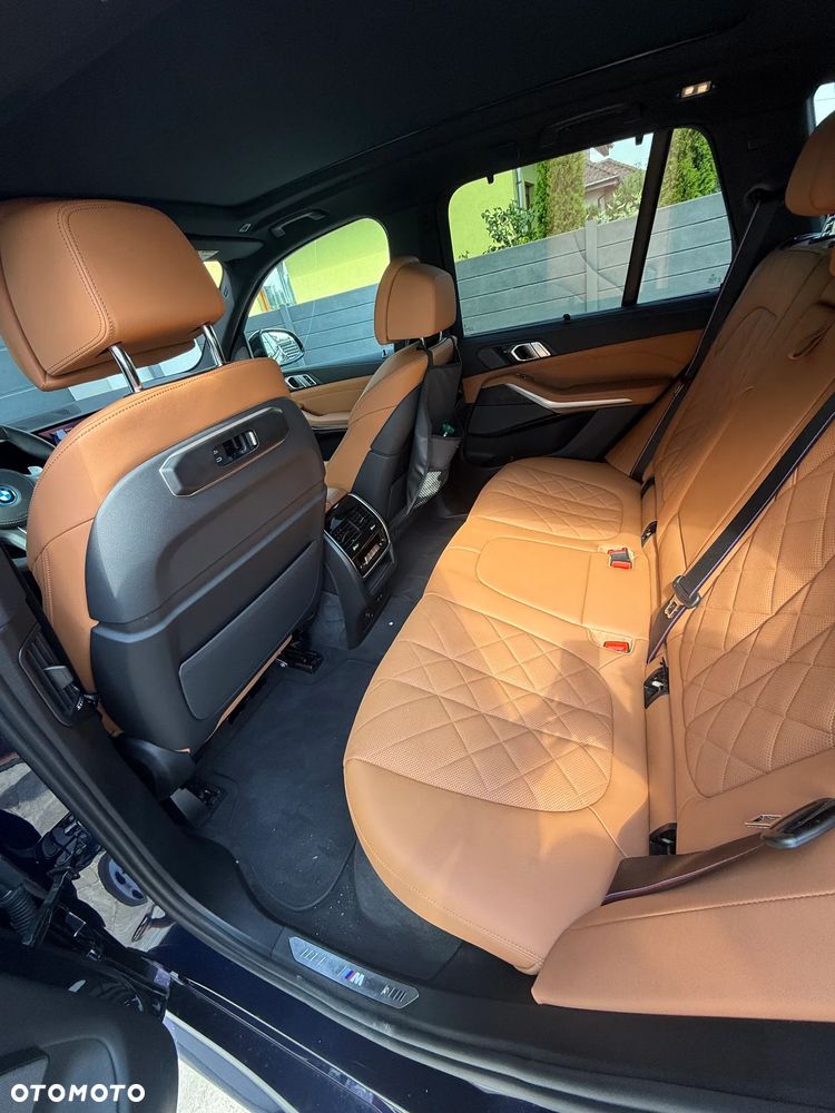 BMW X5 xDrive50e PHEV Individual Edition sport - 30