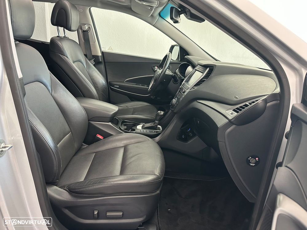 Hyundai Santa Fe blue 2.2 CRDI 2WD Auto Family+ - 41