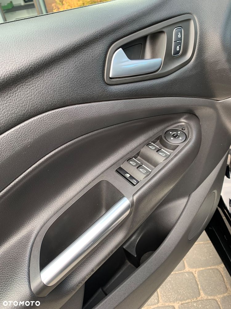 Ford Kuga - 14