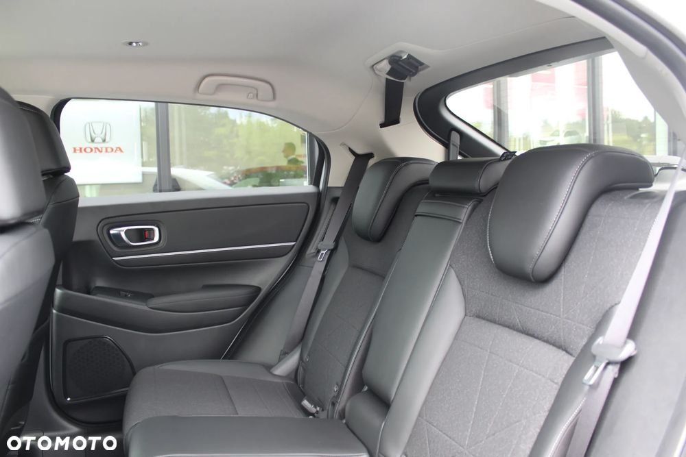Honda HR-V 1.5 i-MMD Advance CVT - 11