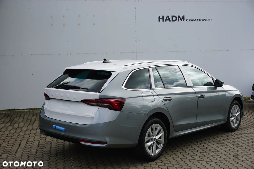 Skoda Octavia 1.5 TSI mHEV Drive Selection DSG - 6