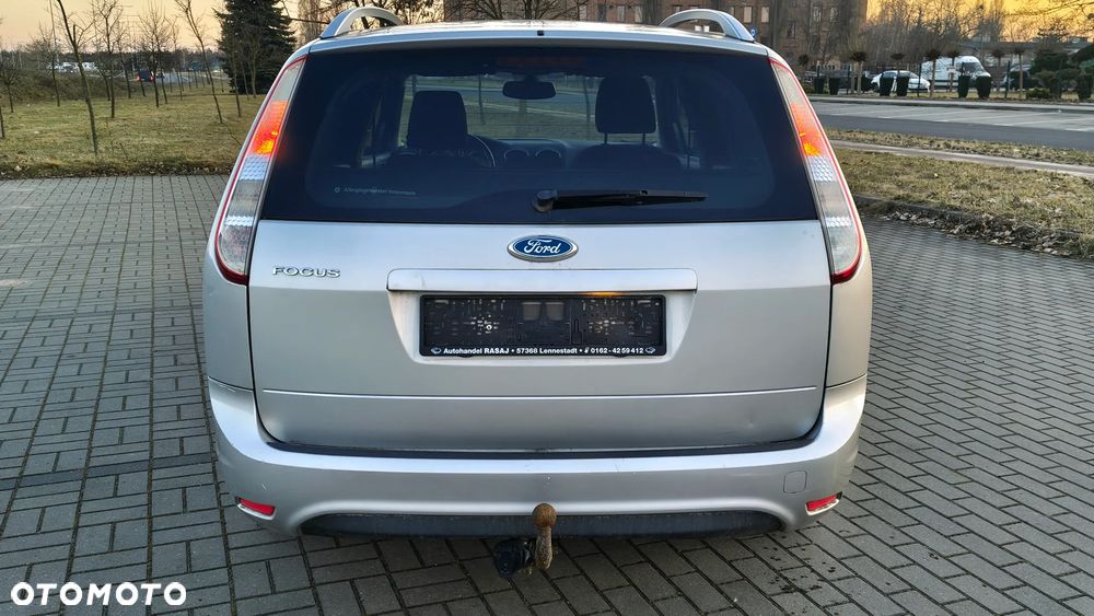 Ford Focus 1.6 16V Style - 5