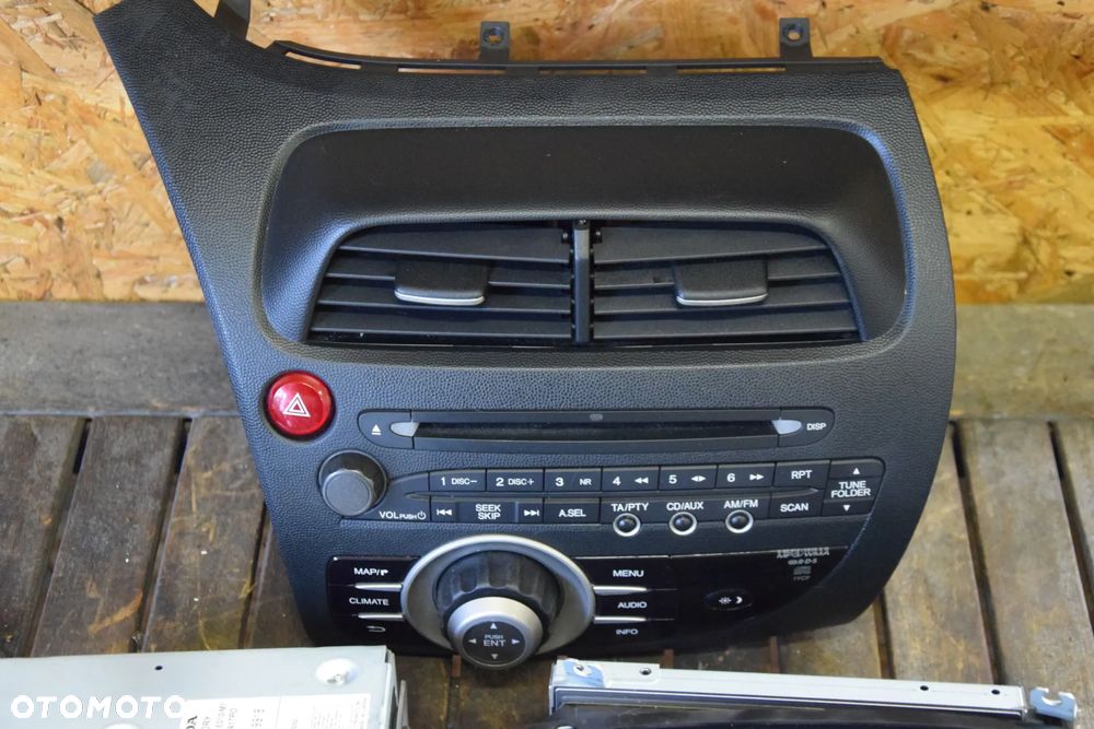 Honda Civic VIII UFO 06-11 Radio oryginalne NAVI EUROPA 39100-SMG-G516-M1 z kratką nawiewu - 1