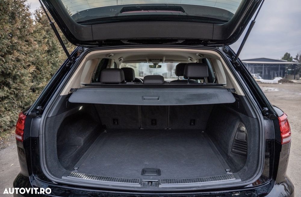 Volkswagen Touareg V6 TDI Style - 14