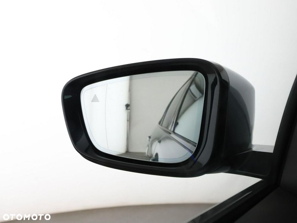 BMW Seria 5 520d xDrive mHEV M Sport sport - 37