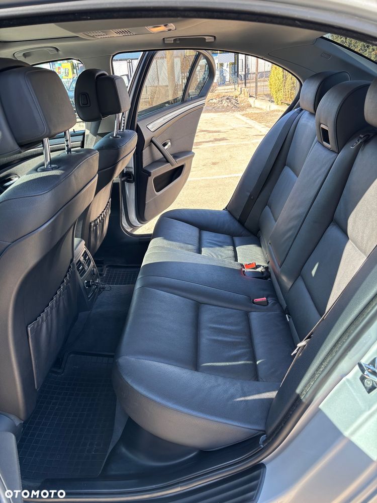 BMW Seria 5 - 14
