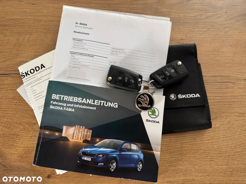 Skoda Fabia 1.0 TSI Clever - 16