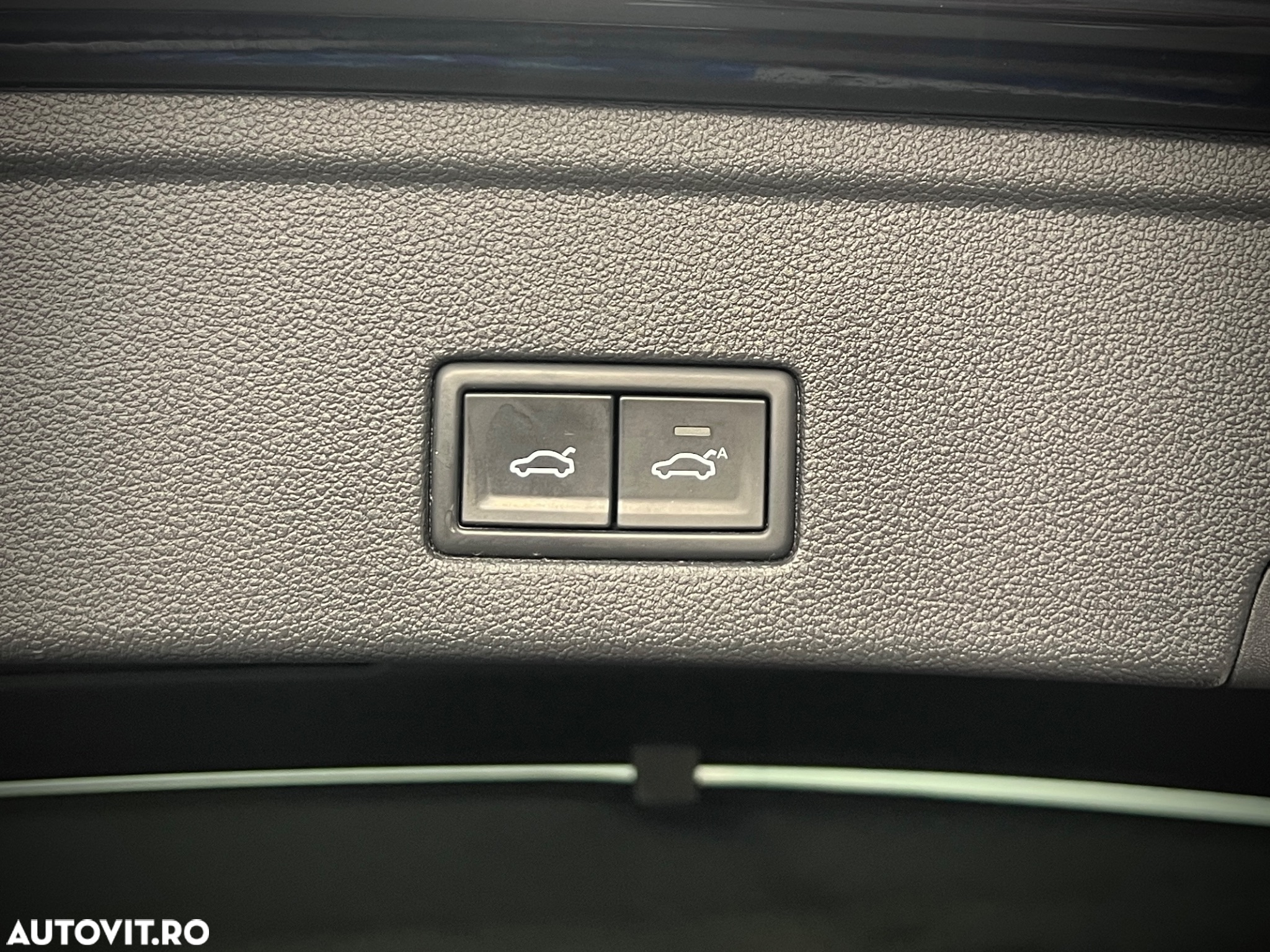 Volkswagen Touareg 3.0 V6 TDI 4Motion DPF Automatik R-Line - 14