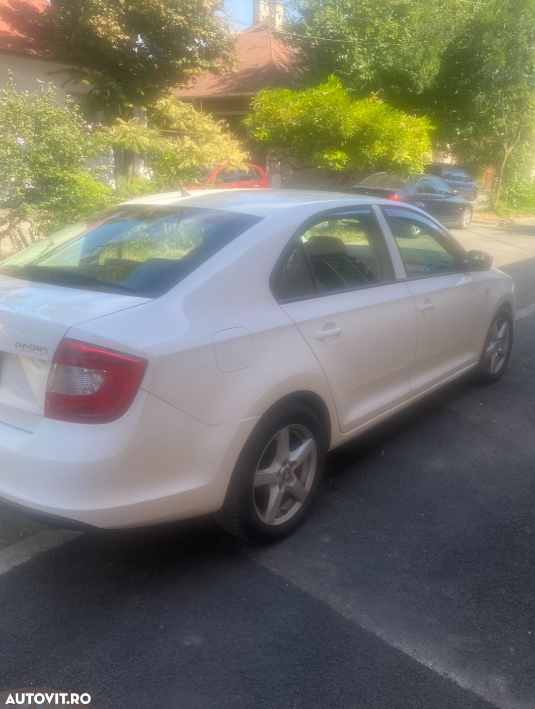 Skoda RAPID 1.6 TDI Active - 3