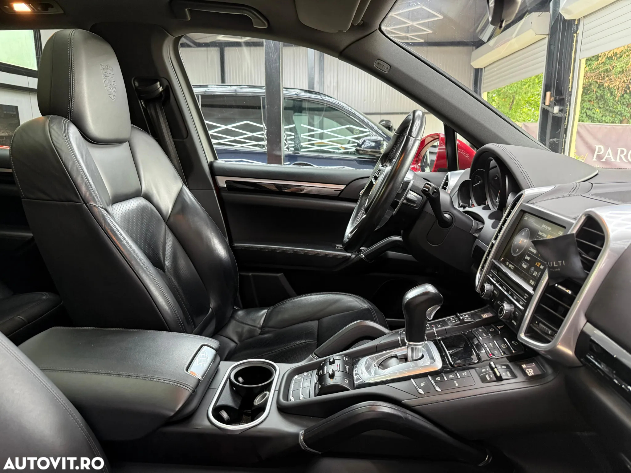 Porsche Cayenne 3.0 L - 34