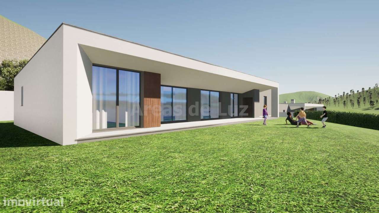 Moradia Unifamiliar Térrea - Lote com cerca de 1294 m2 - Grande imagem: 2/21
