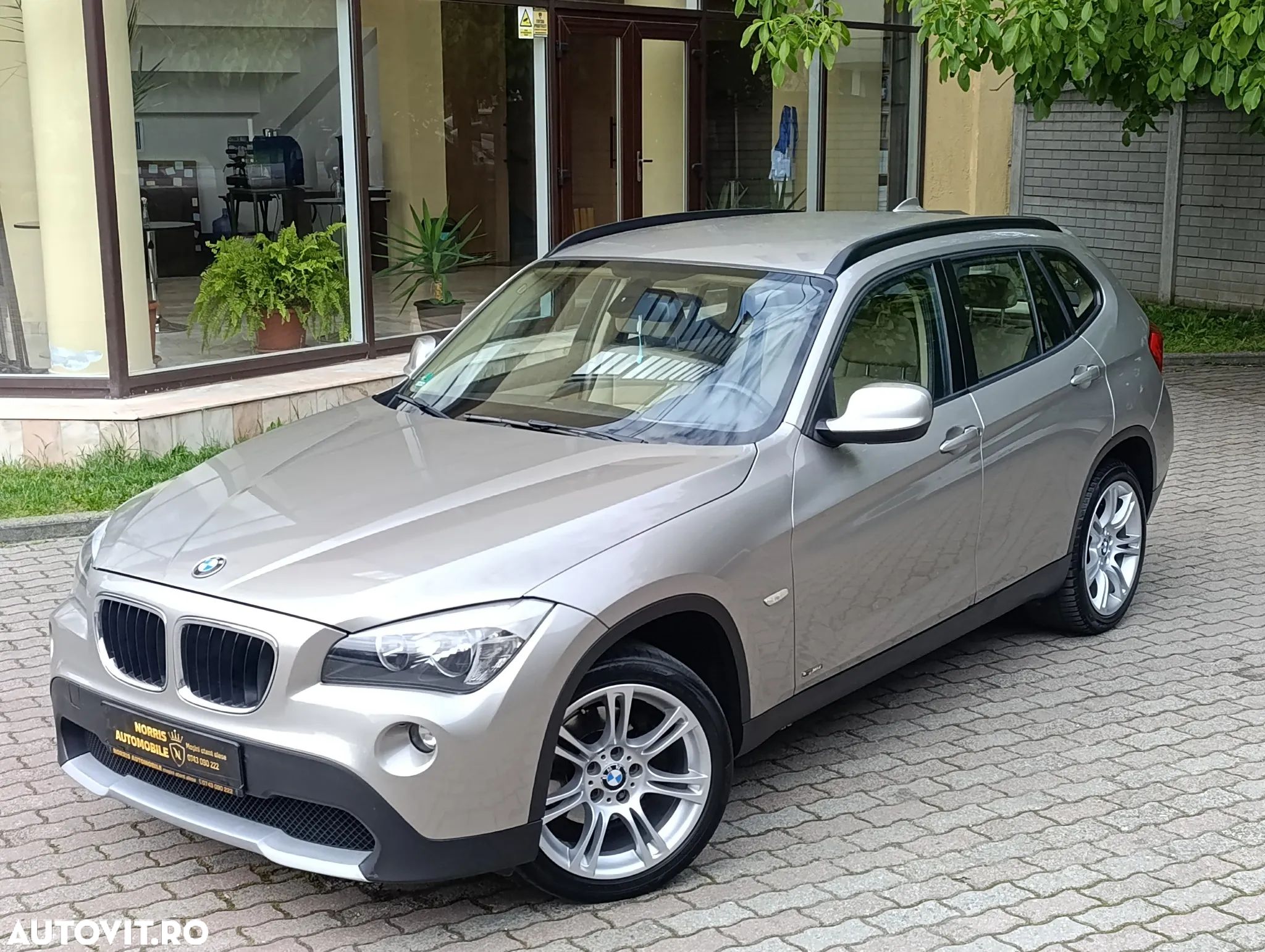 BMW X1 - 1