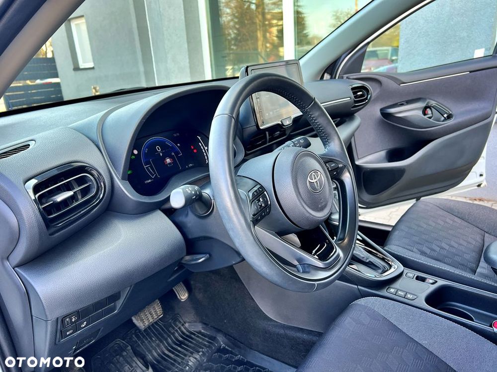 Toyota Yaris Hybrid 1.5 Style - 9