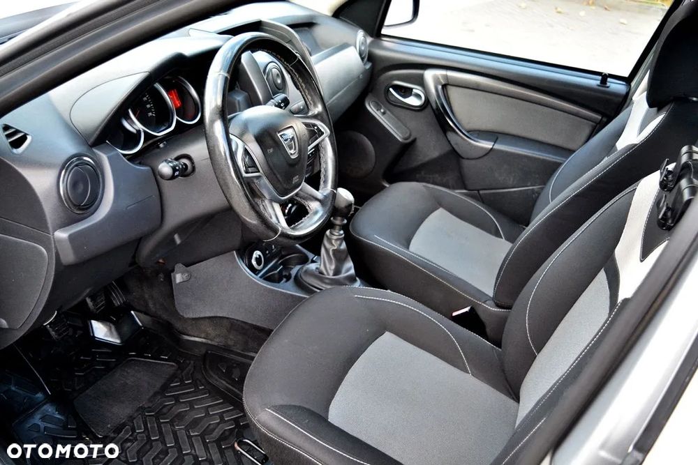Dacia Duster 1.5 dCi Blackstorm 4x4 - 7