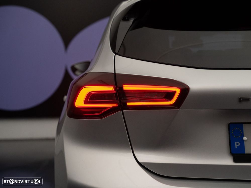 Ford Focus - 11