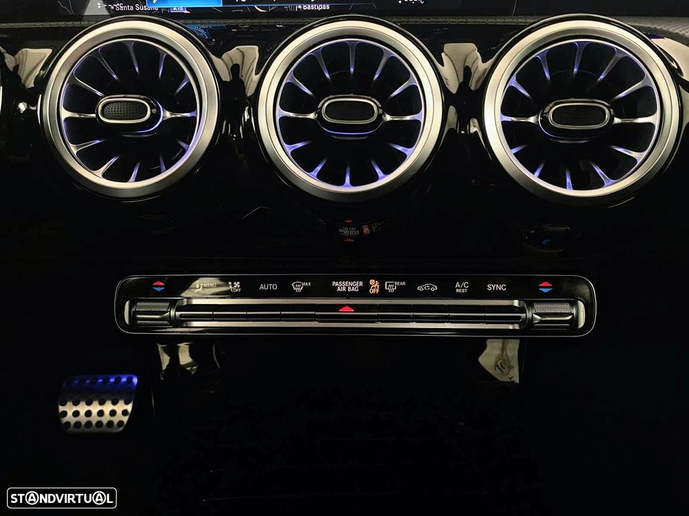 Mercedes-Benz A 180 d AMG Line Aut. - 25