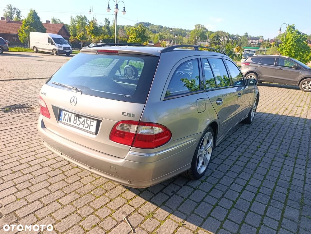 Mercedes-Benz Klasa E - 8