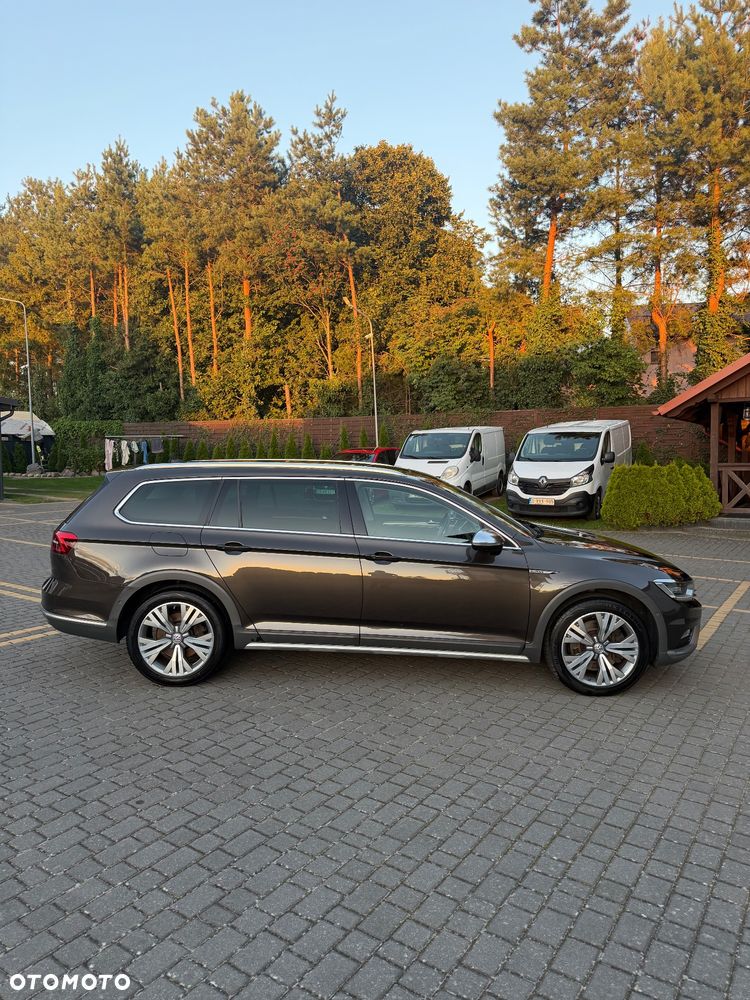 Volkswagen Passat Alltrack 2.0 TDI Bi-Turbo SCR 4Mot DSG - 14