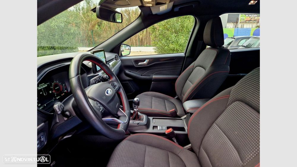 Ford Kuga 1.5 EcoBoost ST-Line - 9