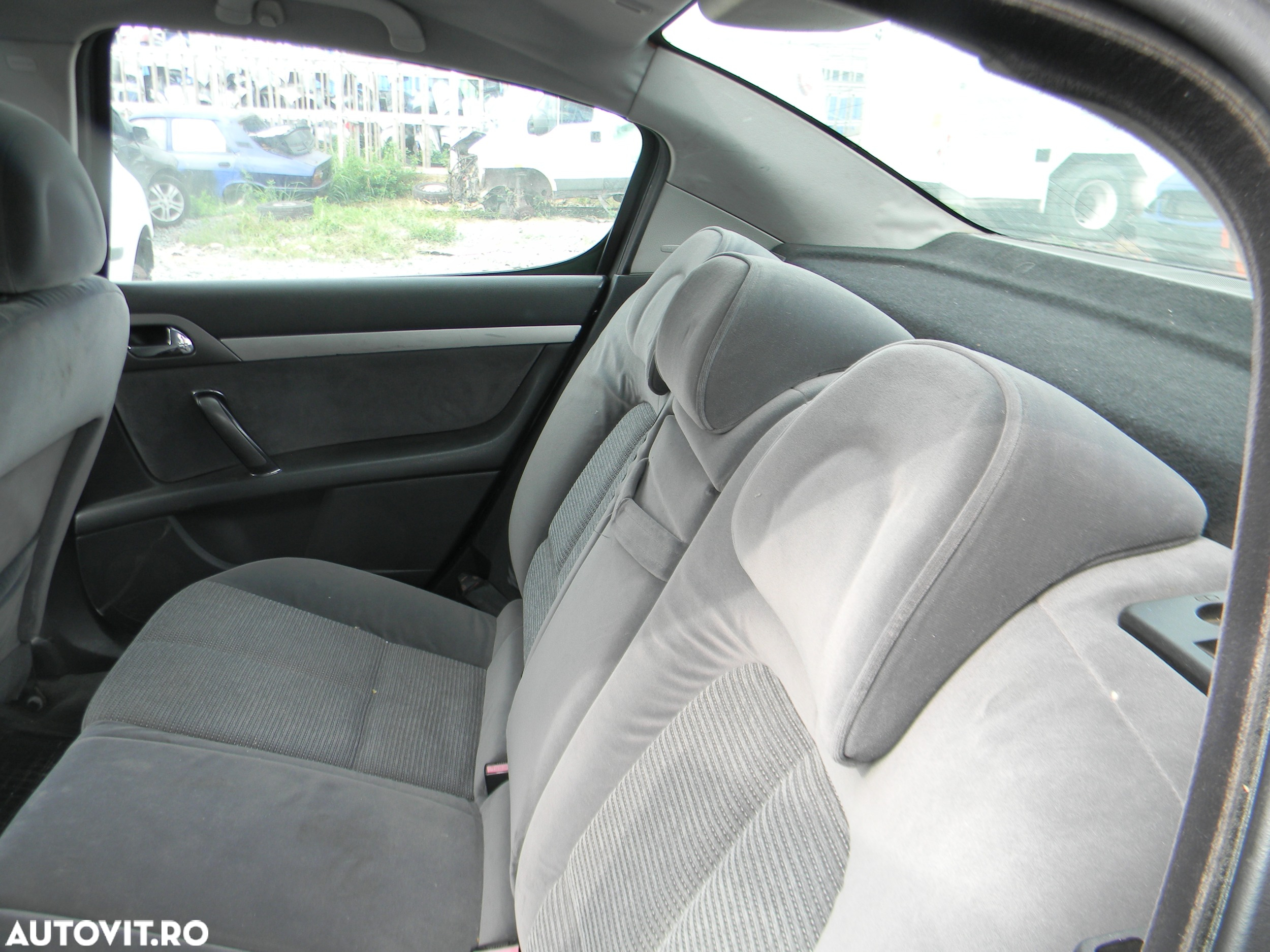 Dezmembrari  Peugeot 407  2004  > 0000 1.8 Benzina - 21