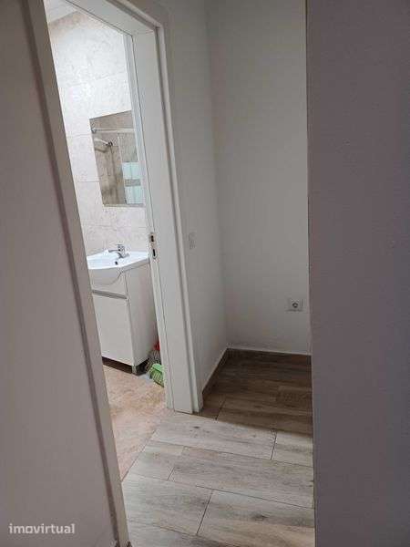 Apartamento  T1 - Grande imagem: 2/6