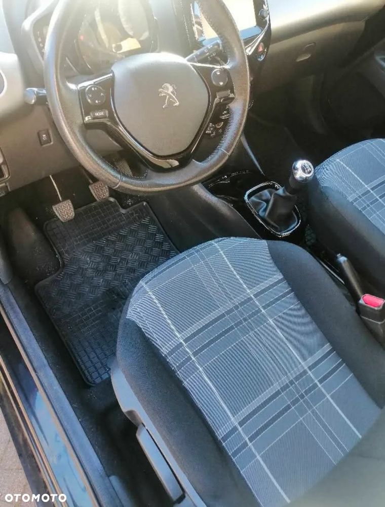 Peugeot 108 - 5