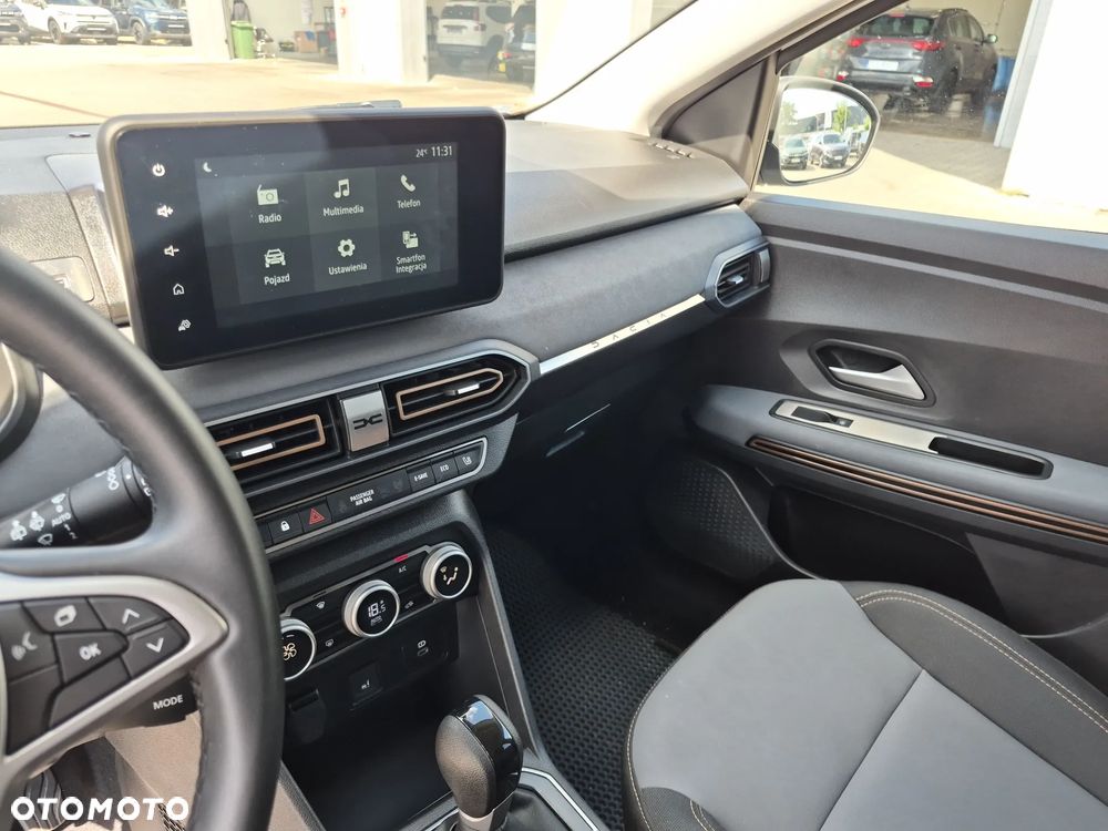 Dacia Jogger 1.6 Full Hybrid 140 Extreme MMT - 15