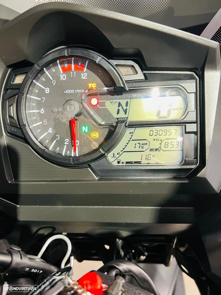 Suzuki DL 650 V-STROM - 6