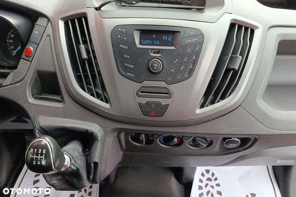 Ford Tansit VI - 28