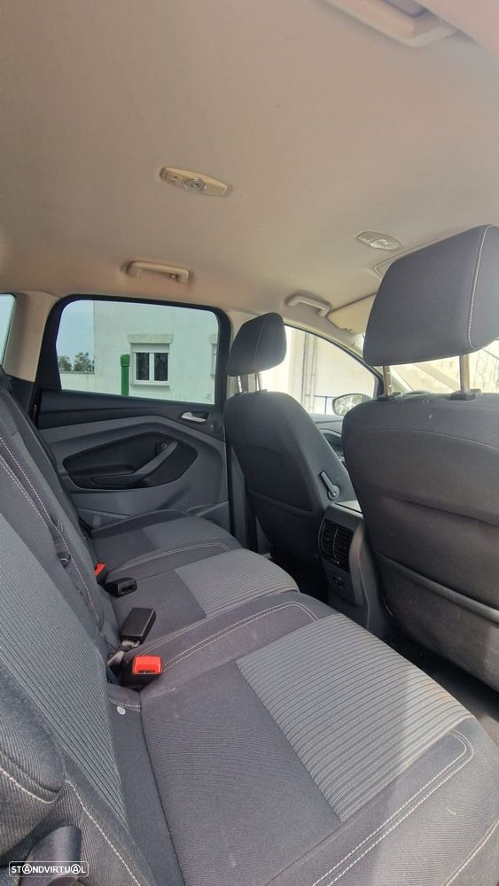 Ford C-Max 1.0 SCTi Titanium Edition - 12