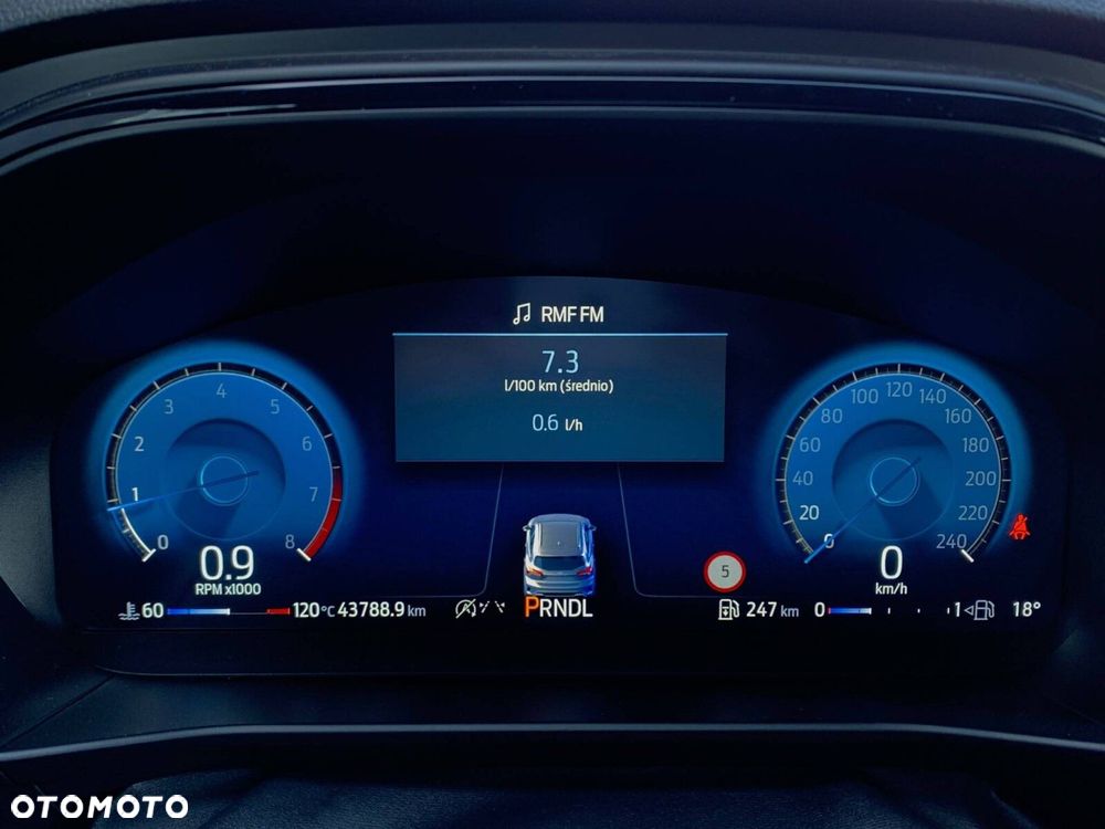 Ford Focus 1.0 EcoBoost mHEV ST-Line Style - 9