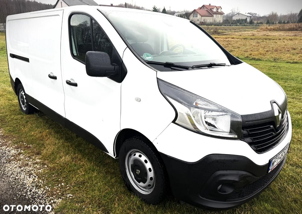 Renault Trafic - 2