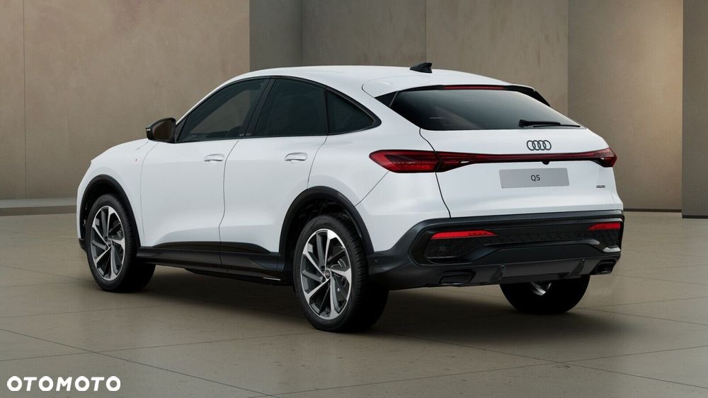 Audi Q5 Sportback - 3