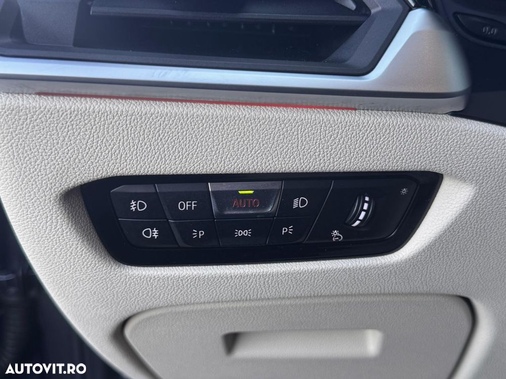 BMW Seria 3 320d xDrive AT Sport Line - 21