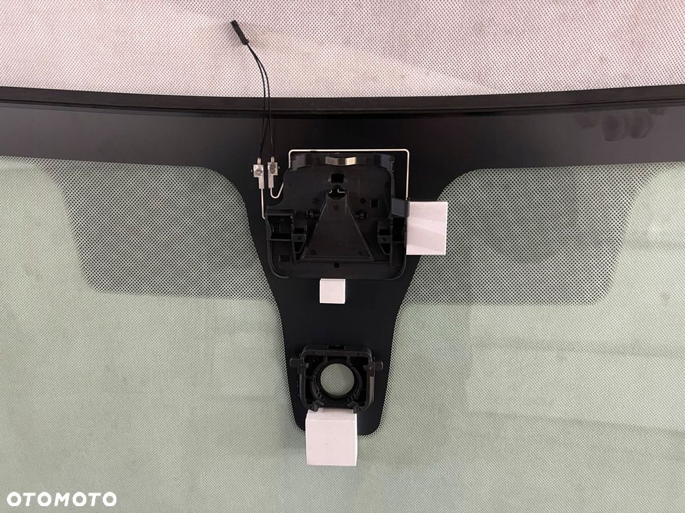 bmw x6 g06 szyba przednia sensor kam hud po 2020- - 5