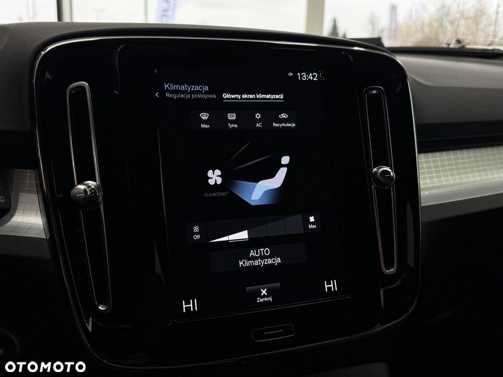 Volvo XC 40 - 34