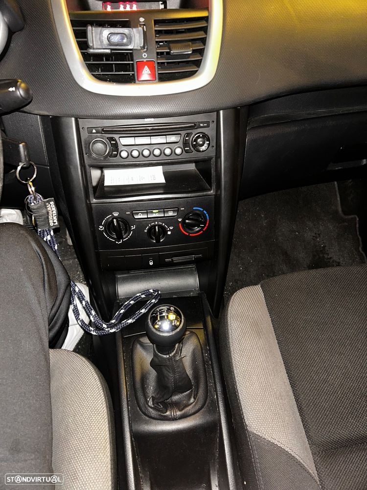 Peugeot 207 1.4 HDi Sport - 9